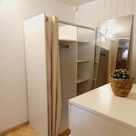 Studio Meuble Avec Piscine Partagee La Ferté-Gaucher 외부 사진